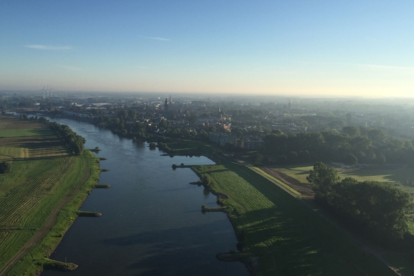 ochtend-ballonvaart-over-zutphen.jpg