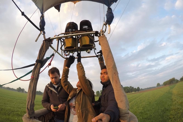 prive-ballonvaart-Laren-Enter (22).jpg