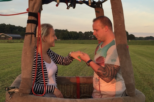 ballonvaart-enschede-huwelijksaanzoek (150).JPG