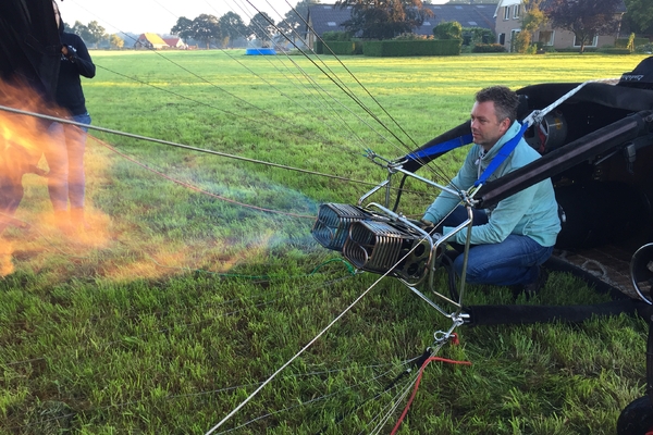 ballonvaart-koeriersdienstzwolle-laren-brumme (2).JPG