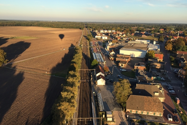 Ballonvaart Holten prijswinnaars de biester (22).JPG