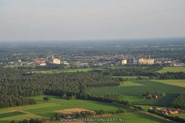 Ballonvaren-over-laren-gelderland_7.JPG