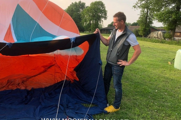 Prive-ballonvaart-met-2-personen1587.JPG