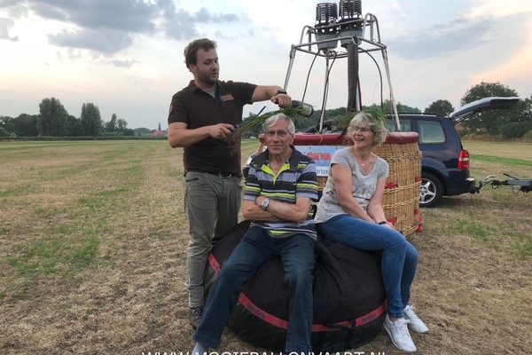 ballonvaren-2-personen-zwiep-gelderland-7.JPG
